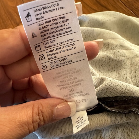 Vince Fallen Leaf Velvet Skirt, Size 10 - Picture 11 of 15